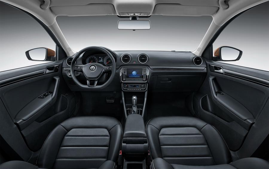 Торпедо Volkswagen Jetta 2016 года  (CN) (фото 4 из 6)